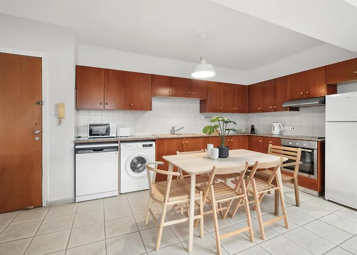 Downtown Stadium 3 Bedroom Διαμέρισμα