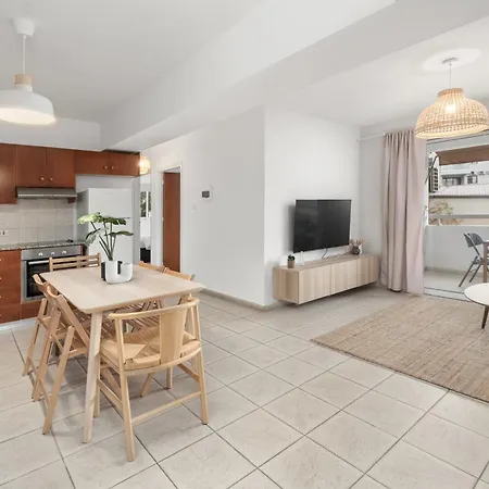 Downtown Stadium 3 Bedroom * Larnaca